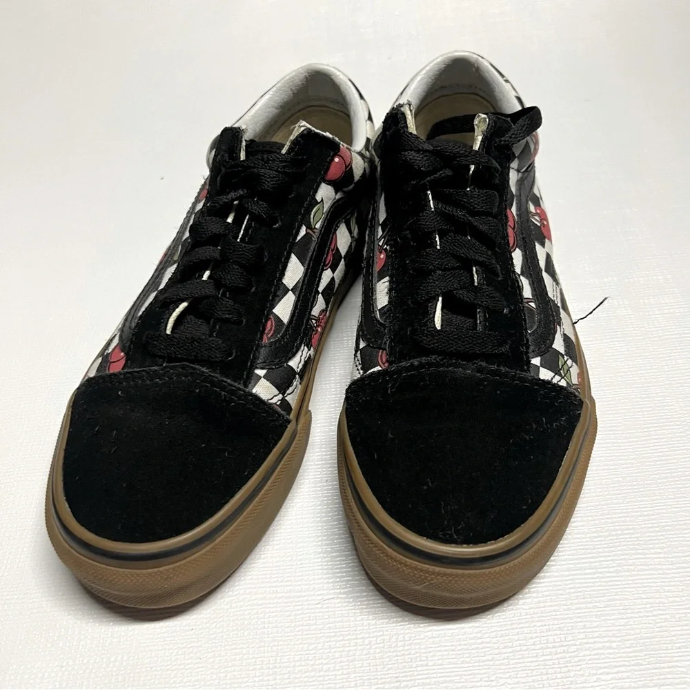 Vans‎ Old School cherry checker sneakers size 6.5